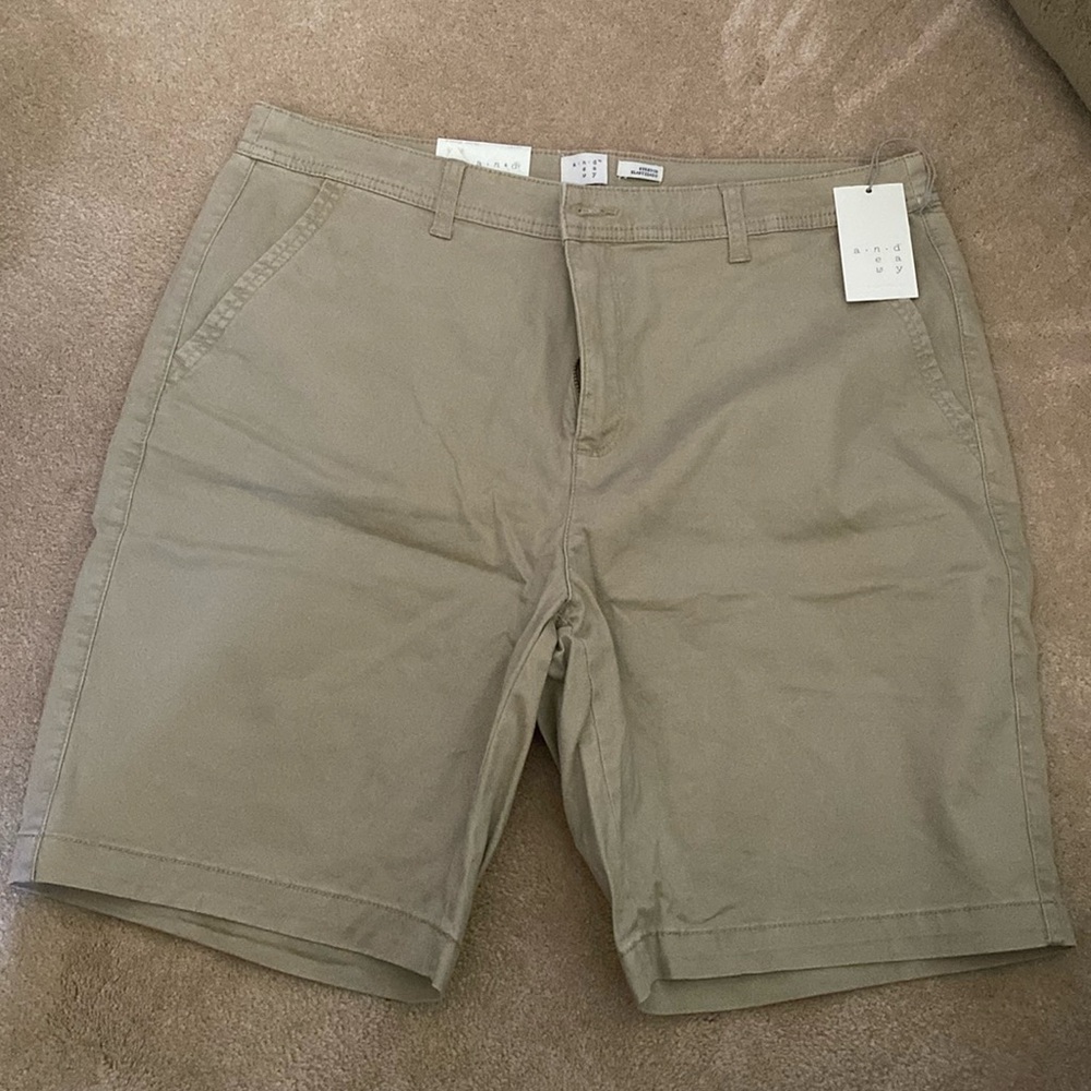 A New Day 9” women’s shorts
